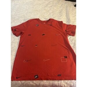 Nike Men's Medium Red Crewneck Short Sleeve Shirt, Nike Logos All‎ Over Shirt